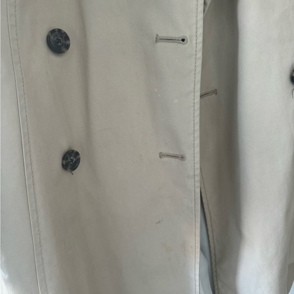 Banana Republic tan trench coat - Picture 6 of 8